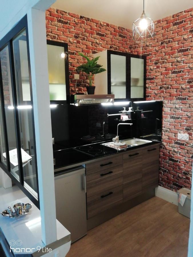 Confort et Élégance dans le Bouchon de Champagne Troyes Esterno foto